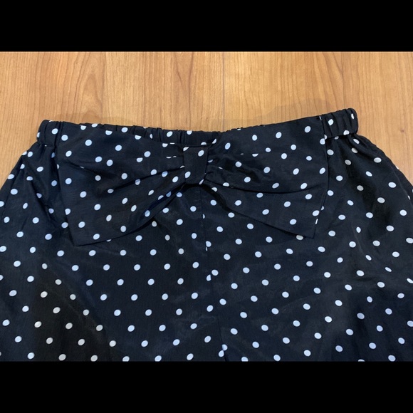 NWOT LA Hearts Black/White Polka Dot Short Juniors Small - Picture 3 of 4